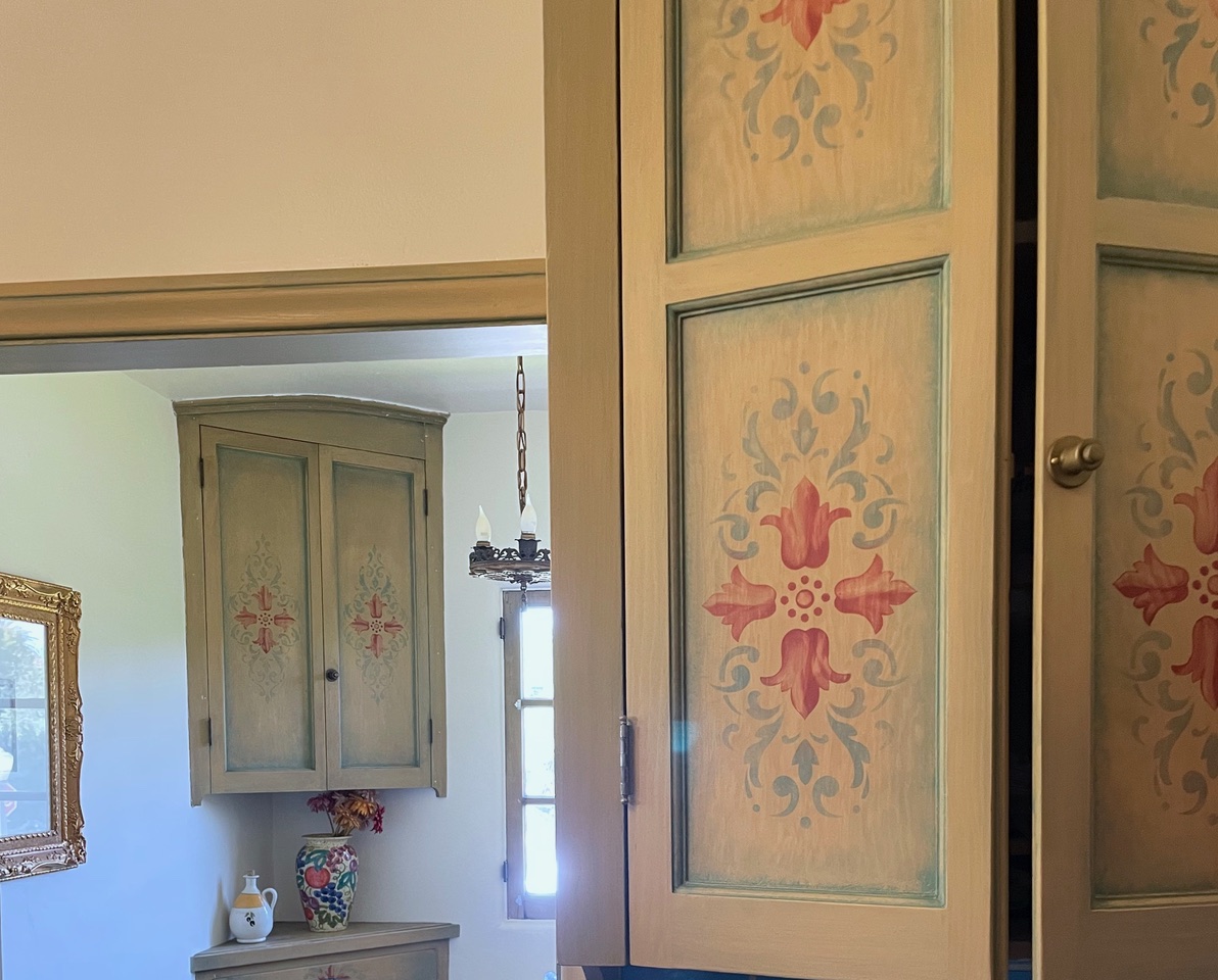 Owl mural — studio preparation